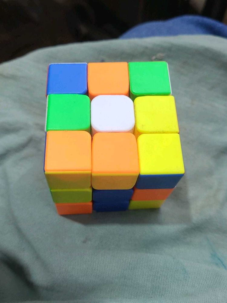 Classic Rubik&#39;s Cube