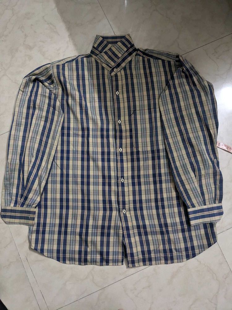 Men&#39;s Checked Shirt