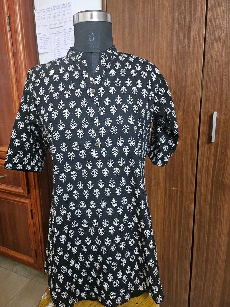 Soft Cotton Short Kurti