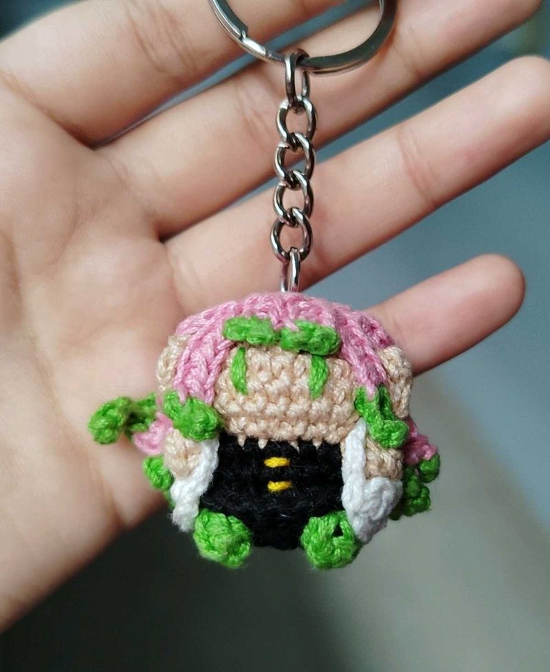 Mitsuri kanroji crochet keychain, demon slayer