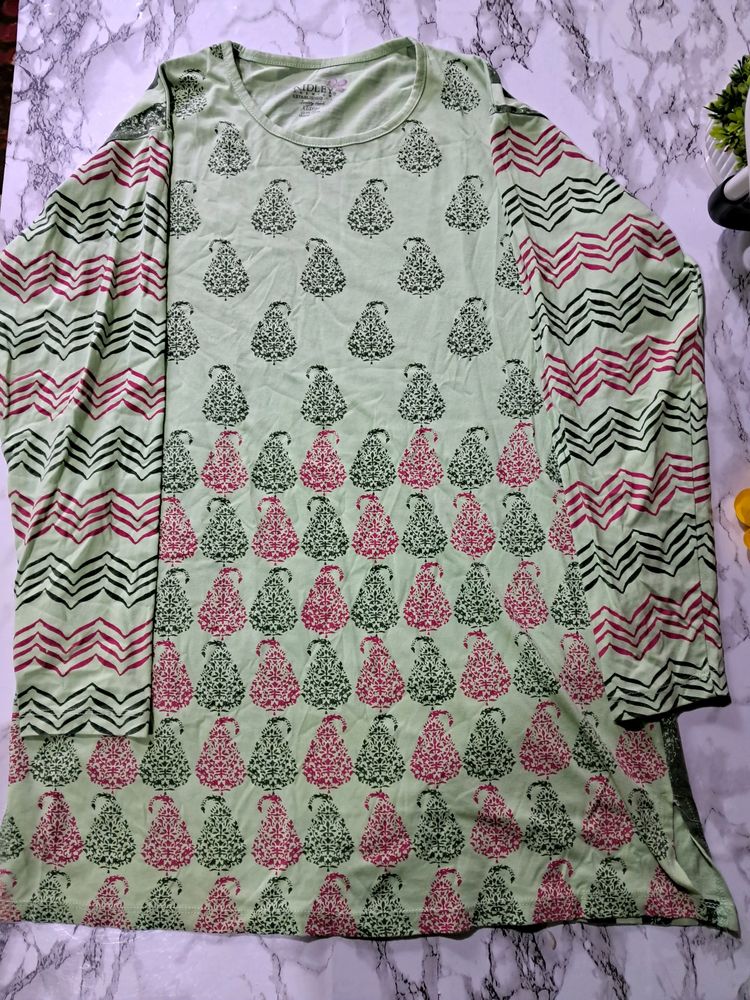 Full sleeves tshirt