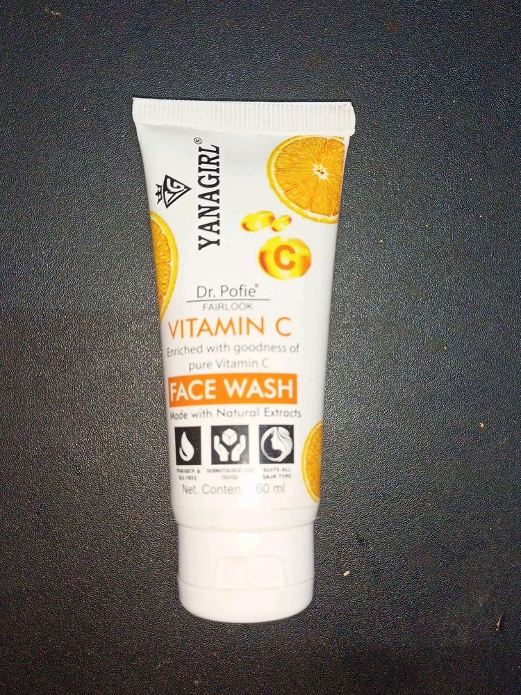 Yana Girl Dr. Pofie Fair Look Vitamin C Face Wash