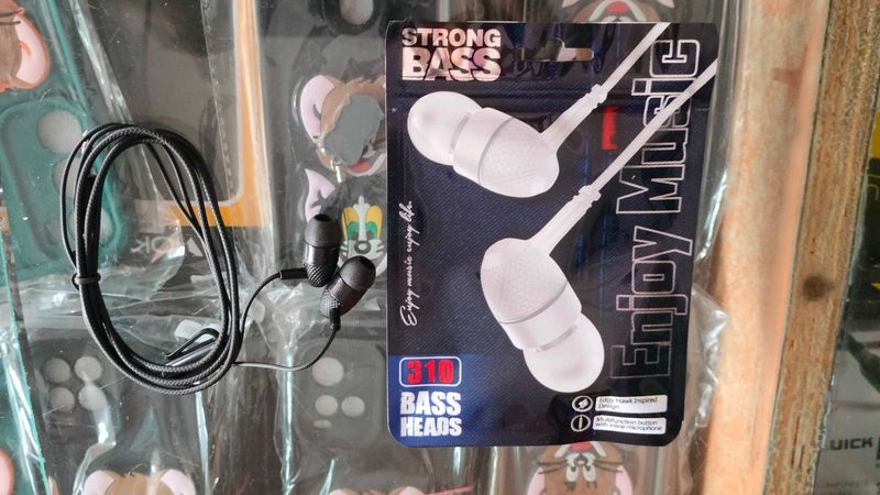 Wired Headphones
