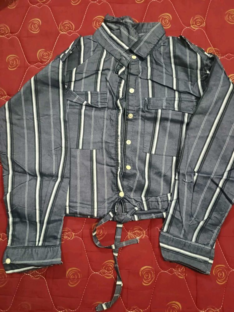 Striped Tie-Front Crop Top