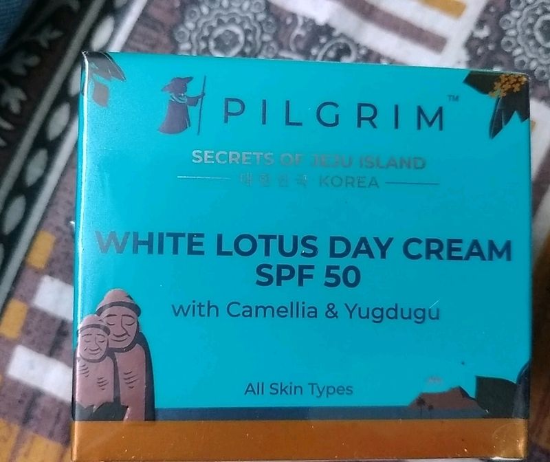 PILGRIM WHITE LOTUS DAY CREAM