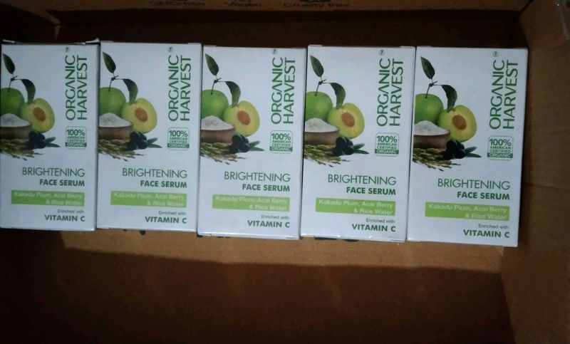 BRIGHTENING FACE SERUM Vitamin C
