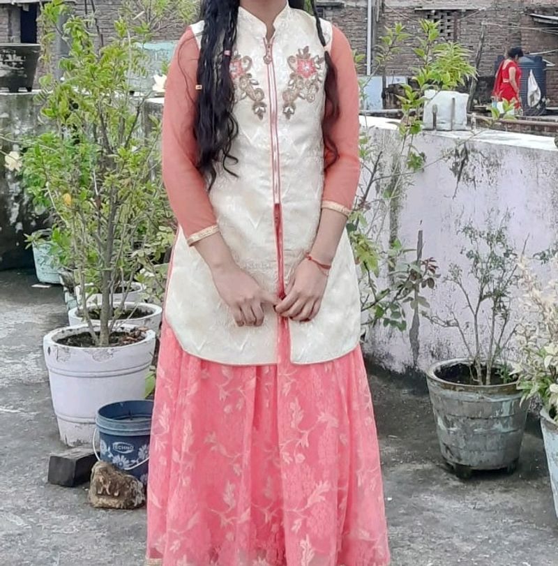 Beautiful Pink Gown With Bandi 😊