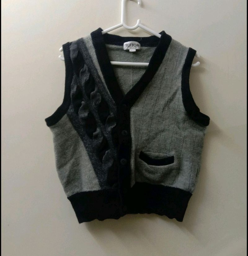 Tefton Brand Half Sweater