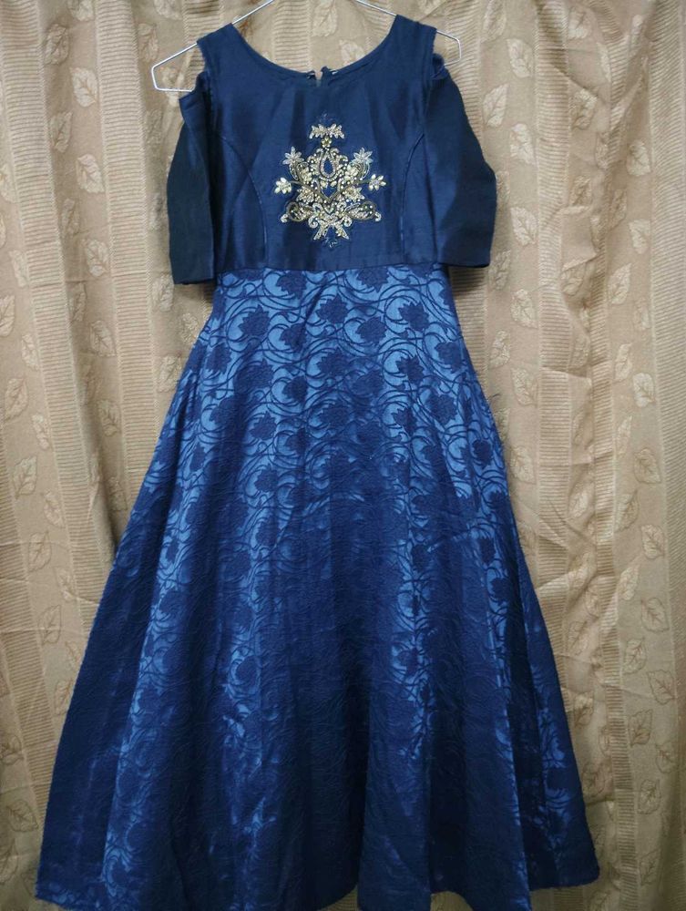 Elegant Navy Blue Ethnic Gown