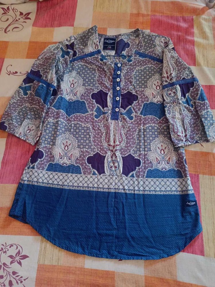 Lee Cooper Top
