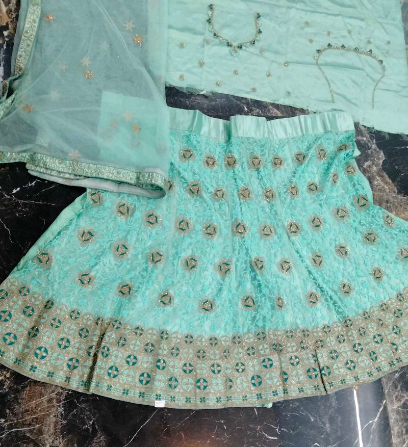 Unstitched Lehnga Choli With Dupatta