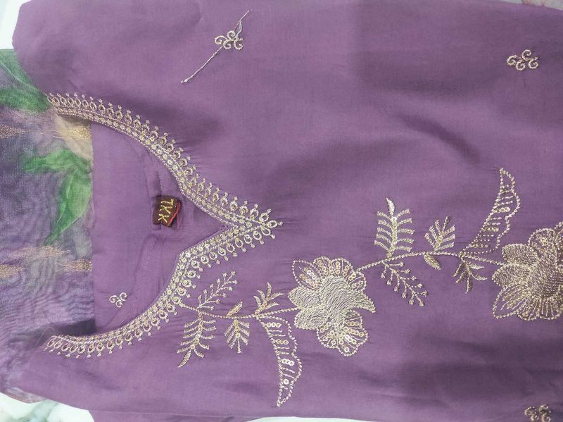Kurti For Sell At Low Cost