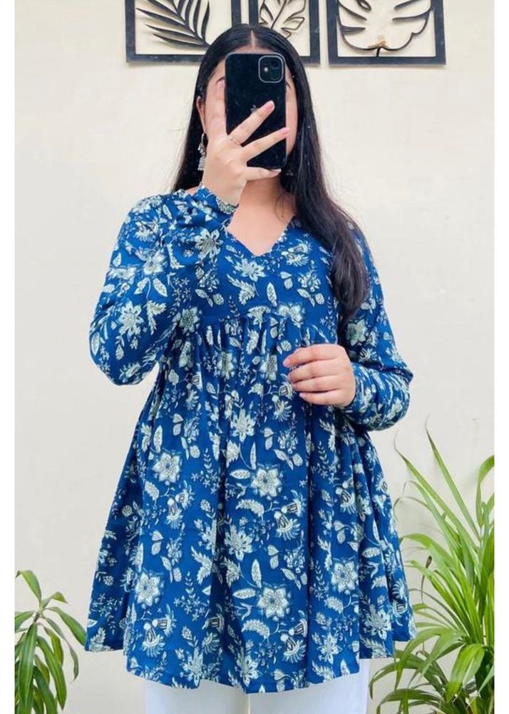 Blue Floral Print Top