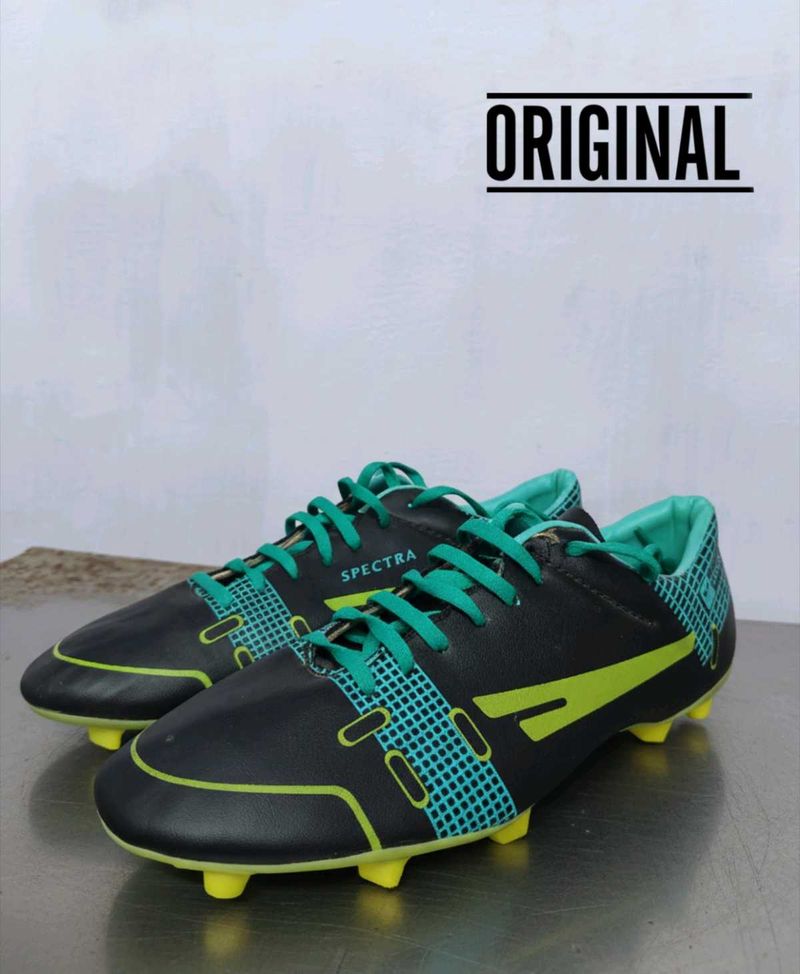 Spectra Football Shoes - UK 8
