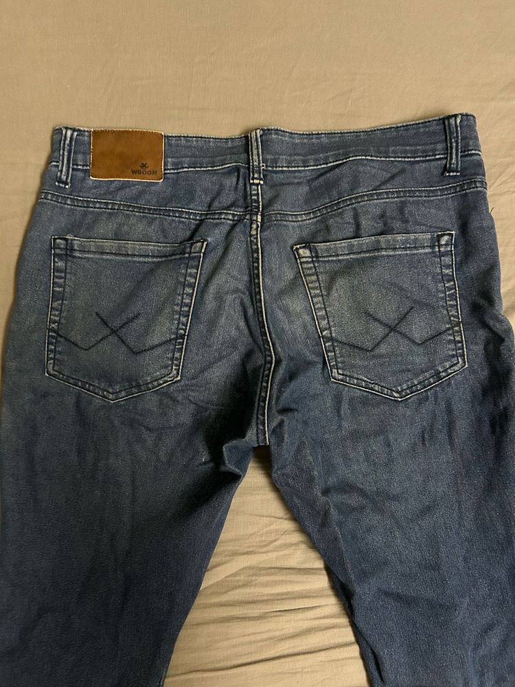 Wrogn Jeans Noticeable Tear
