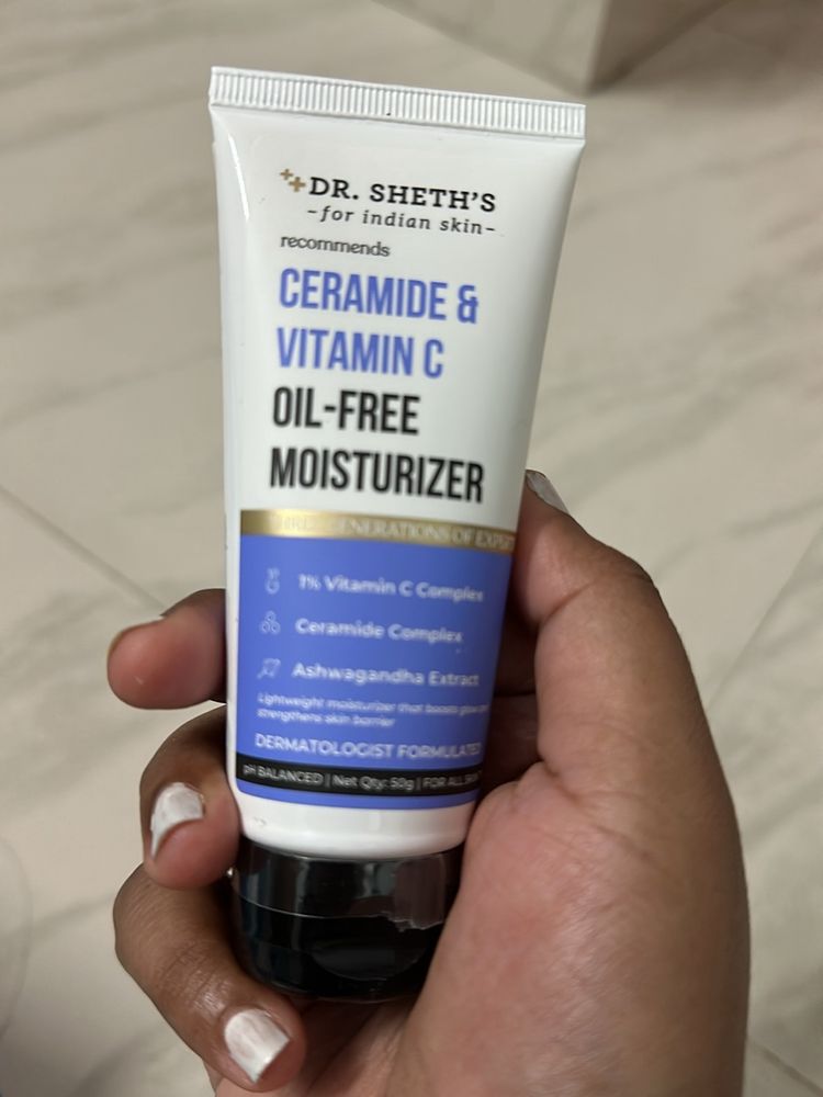 Dr.Sheth’s Moisturiser