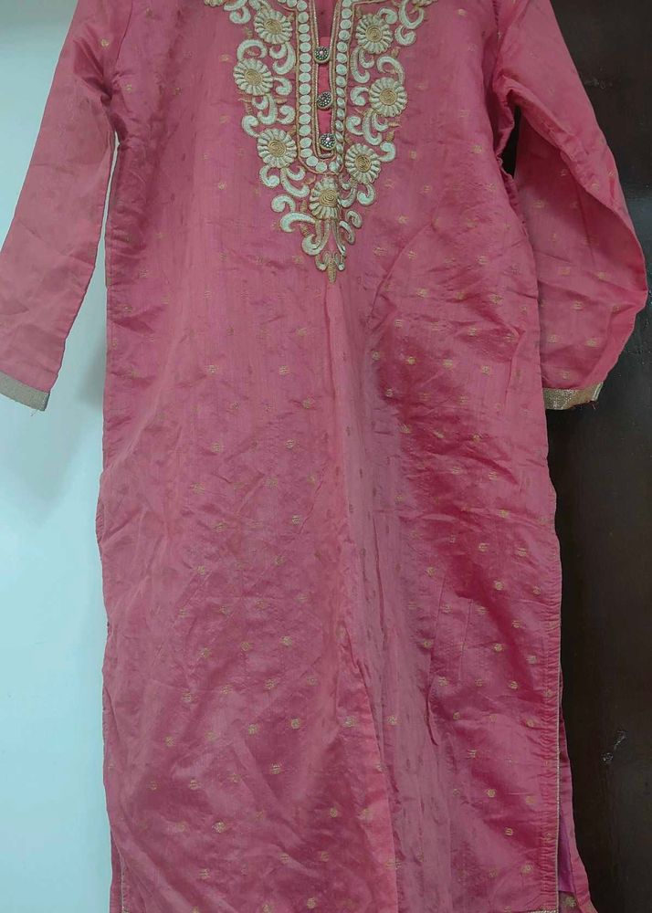 Pink Embroidered Indian Kurti