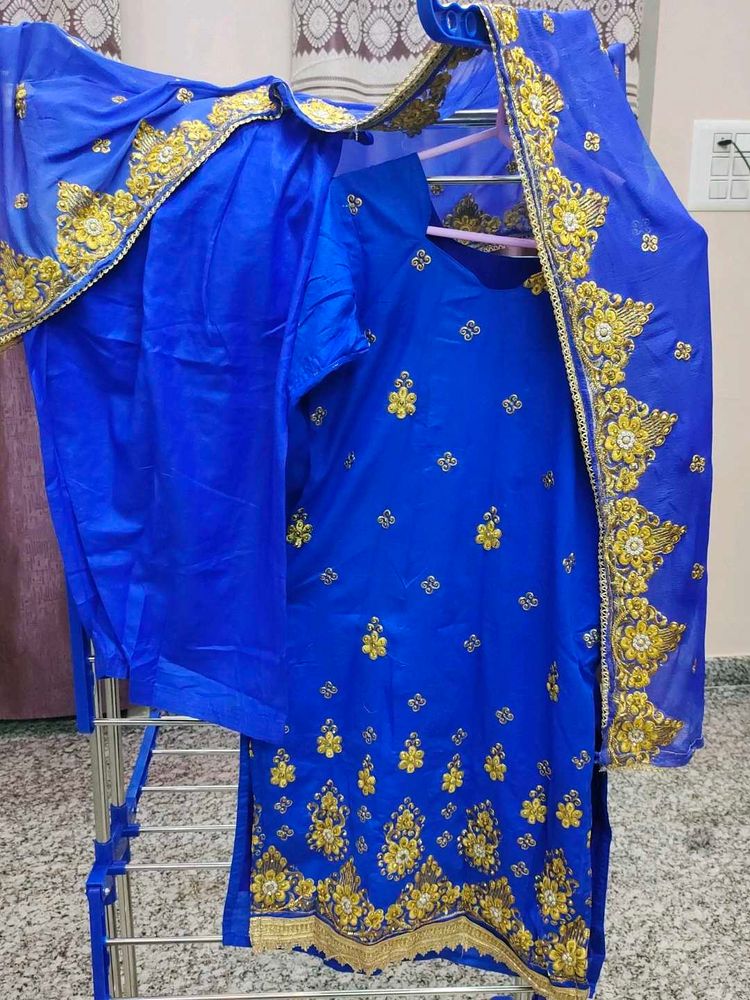 Royal Blue Embroidered Salwar Kameez
