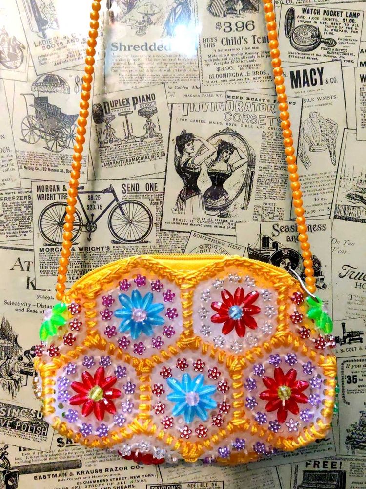 brand new Vintage Floral Beaded Handbag