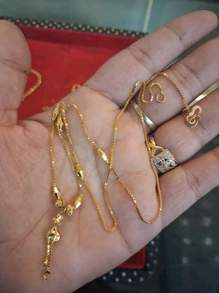 Beautiful New Boll Chain