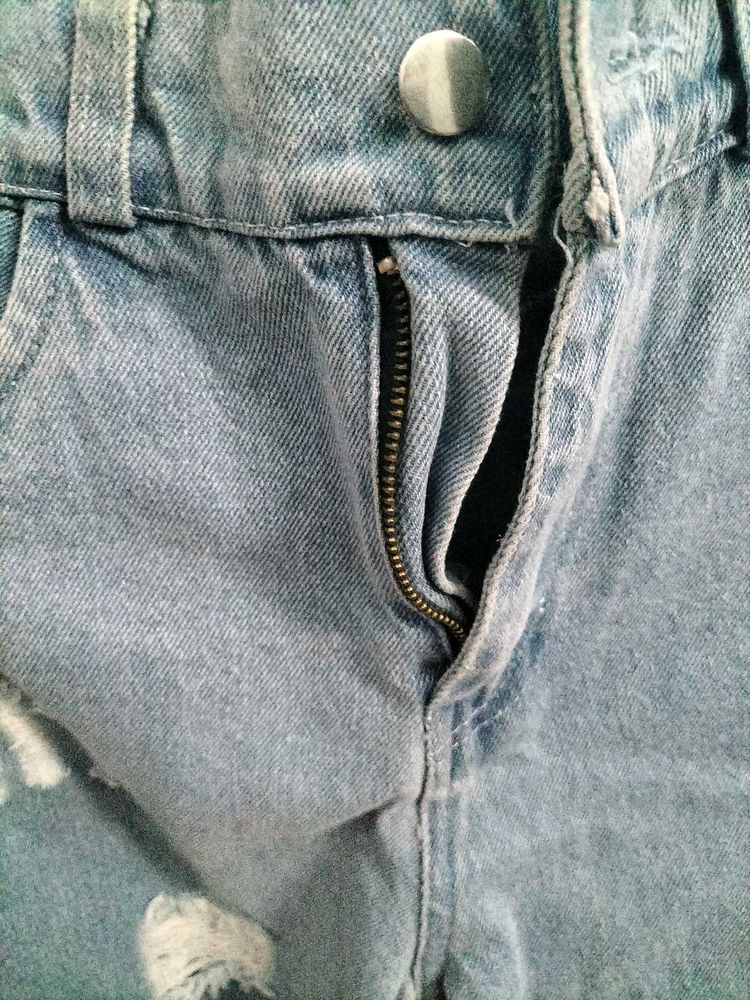 Vintage Ease High-Rise Ripped Denim