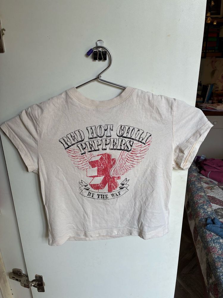 Red Hot Chili Peppers Tee