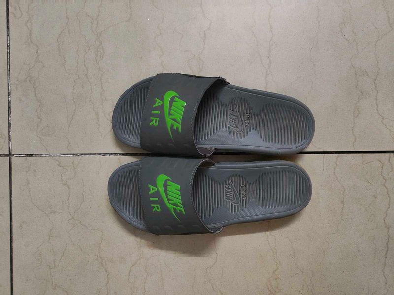 Nike Air Slides - Grey/Green