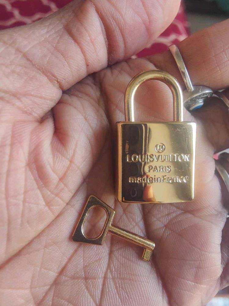 LOUIS VUITTON ALMA MINI SLING WD LOCK-&amp; KEY