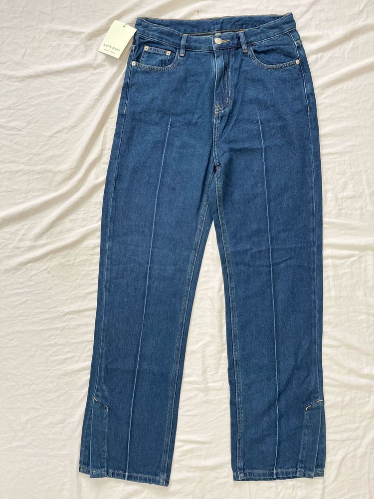 WOMEN JEANS