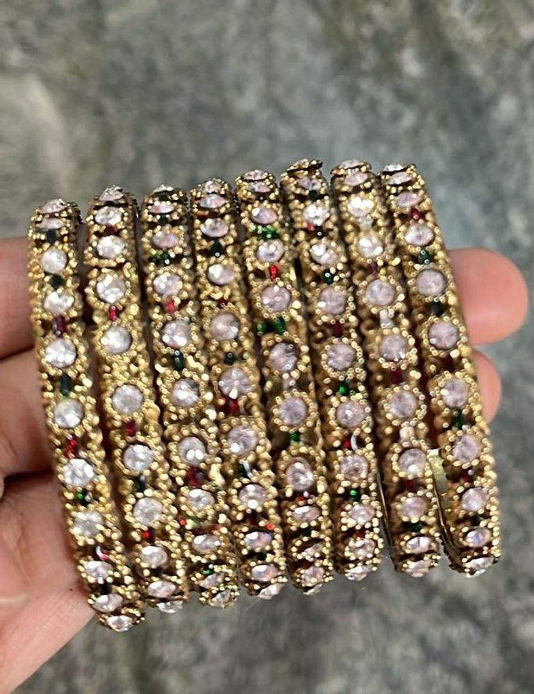 Pack Of 8 Bangles
