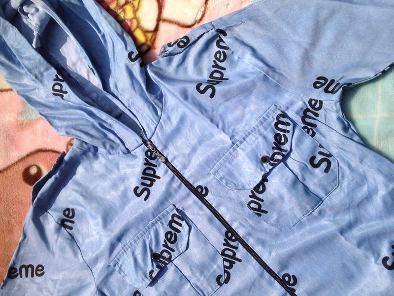 Supreme Top