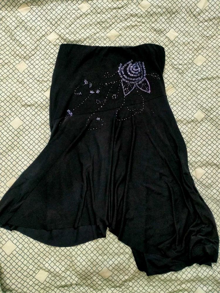 Black Y2K Skirt