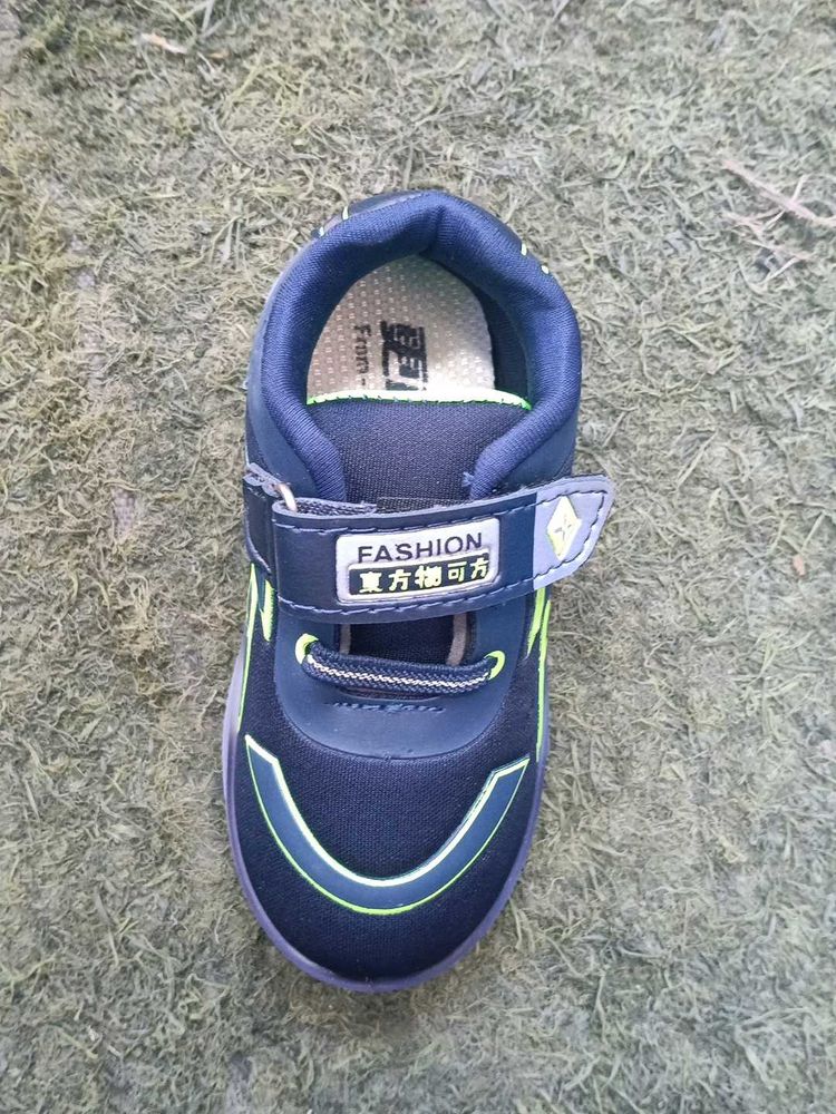 Kids Navy Blue Sneakers