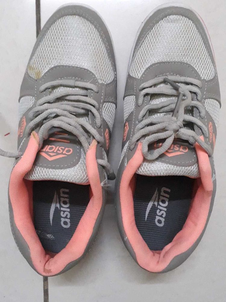 Unisex Sports Shoes