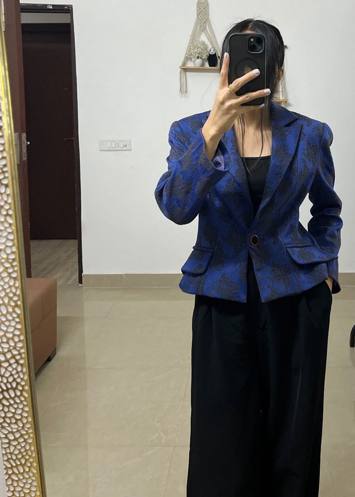 Royal Blue Paisley Print Fitted Blazer