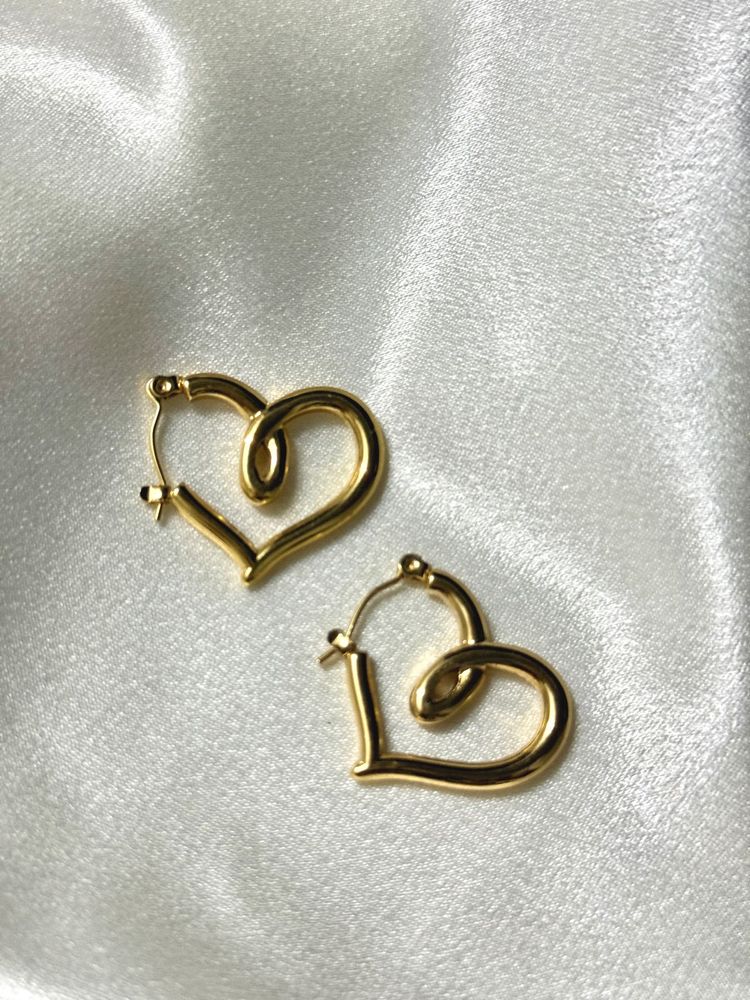Heart Shaped Anti Tarnish Earrings