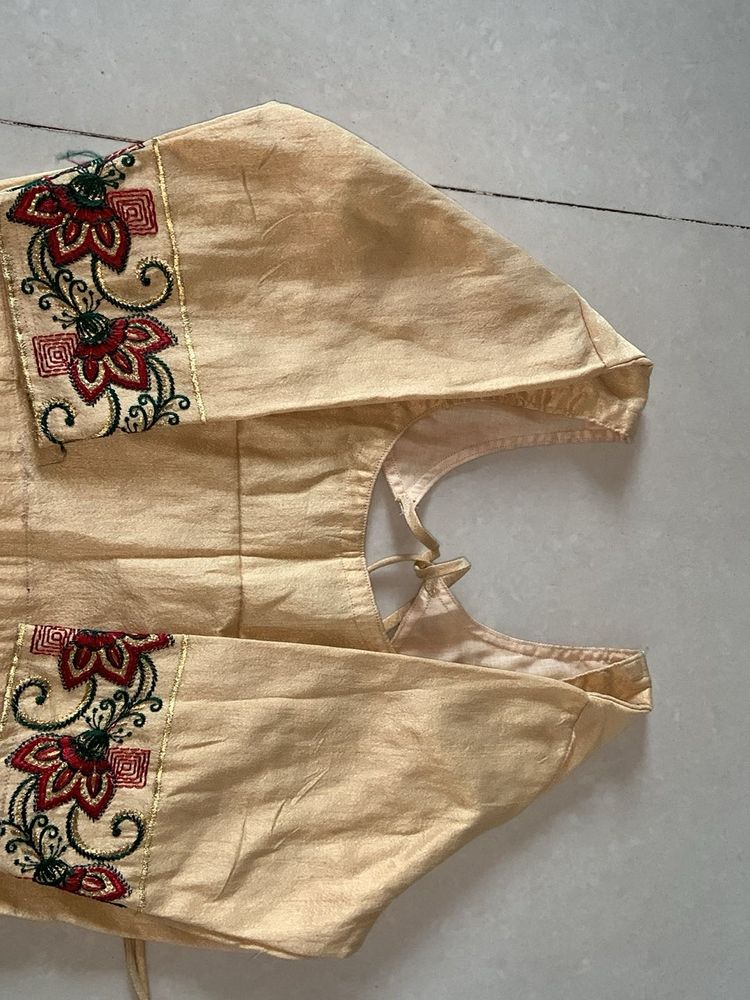 Half Sleeve Golden Blouse With Jumer