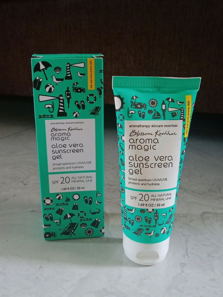 Aroma Magic AloeVera Sunscreen For Acne Prone Skin