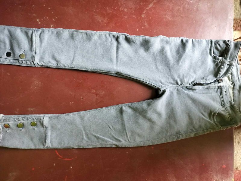 Stylish Gray Denim Jeans