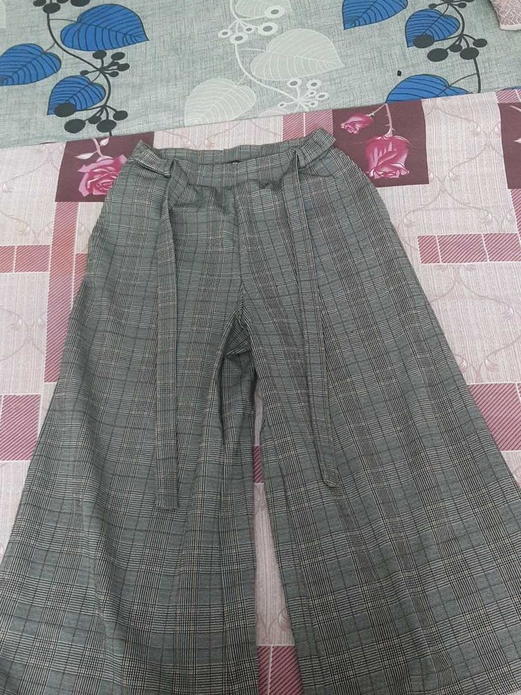 Modern Palazzo Model Pant,Size-M