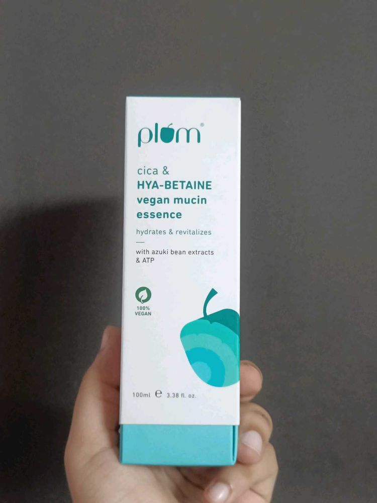Plum Cica &amp; Hya-Betaine Vegan Mucin Essence 100ml