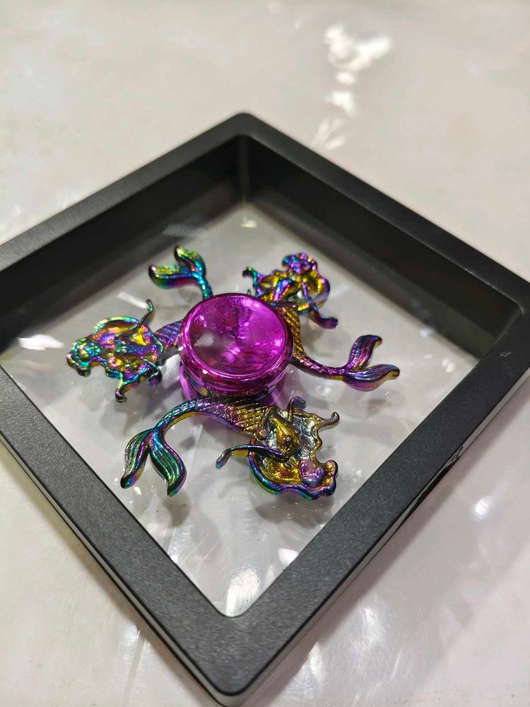 Metallic Spinner