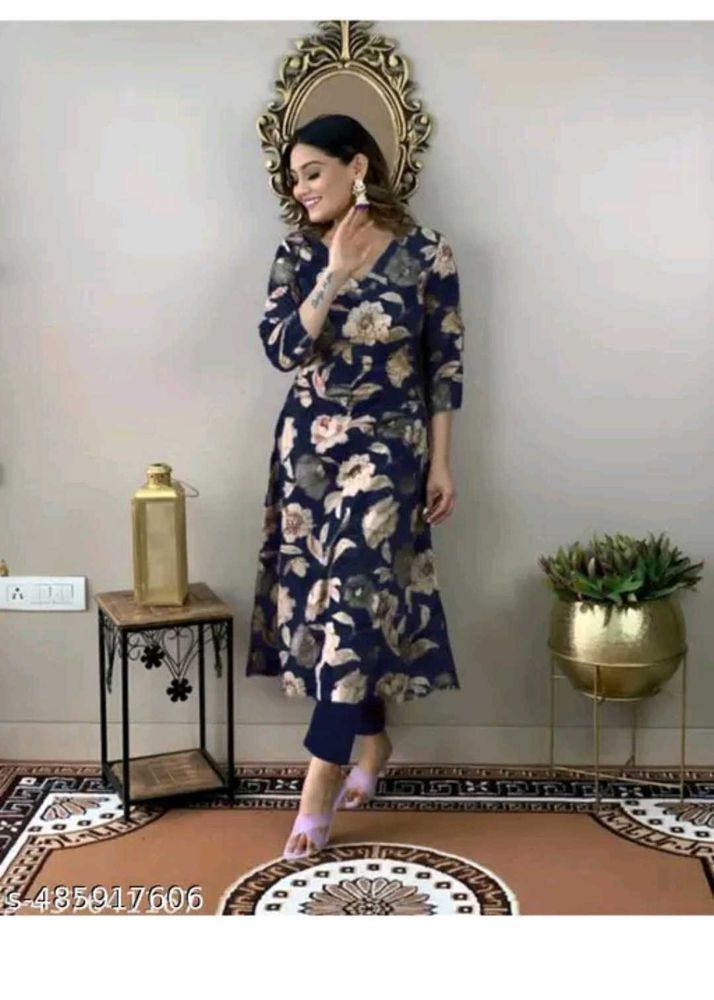 women cotton floral print kurta with pant