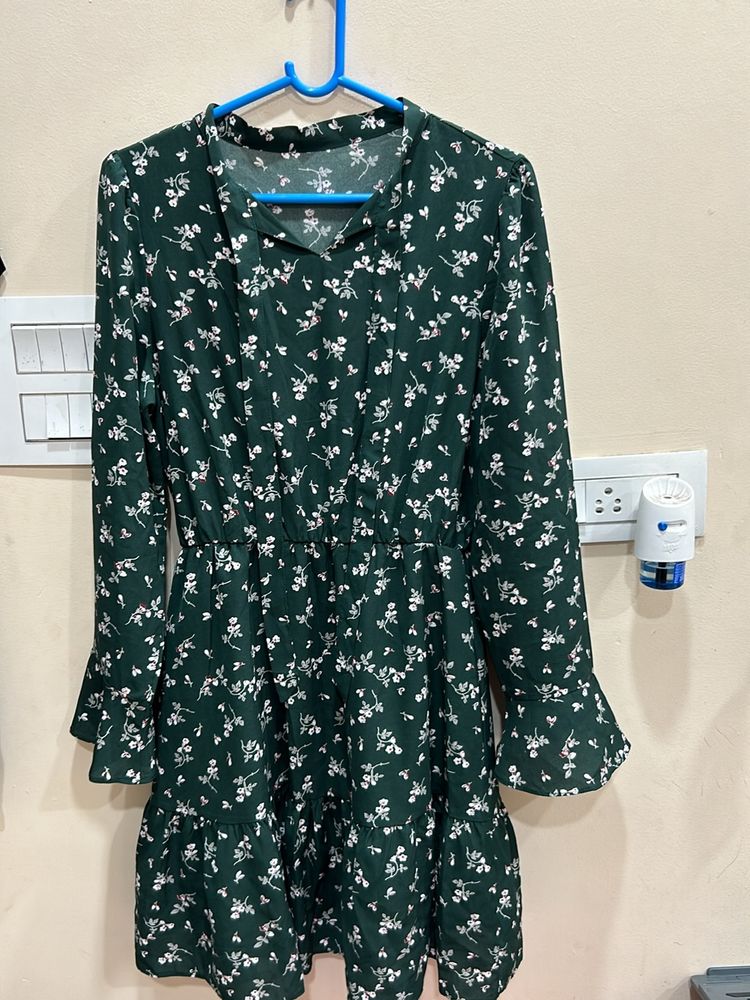 PRICES DROPPED !Classy Dark Green Floral Dress