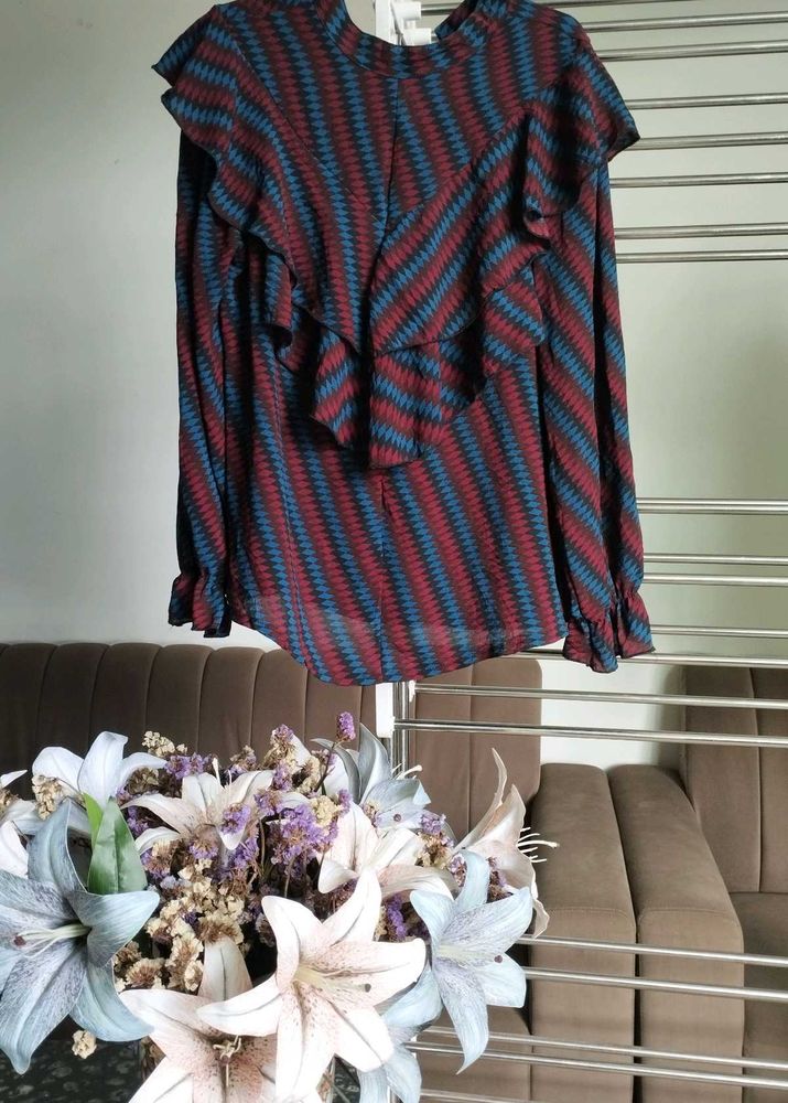 Patterned Ruffle Blouse