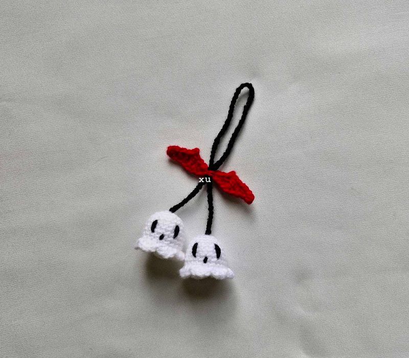 Crochet Ghost bag Charm