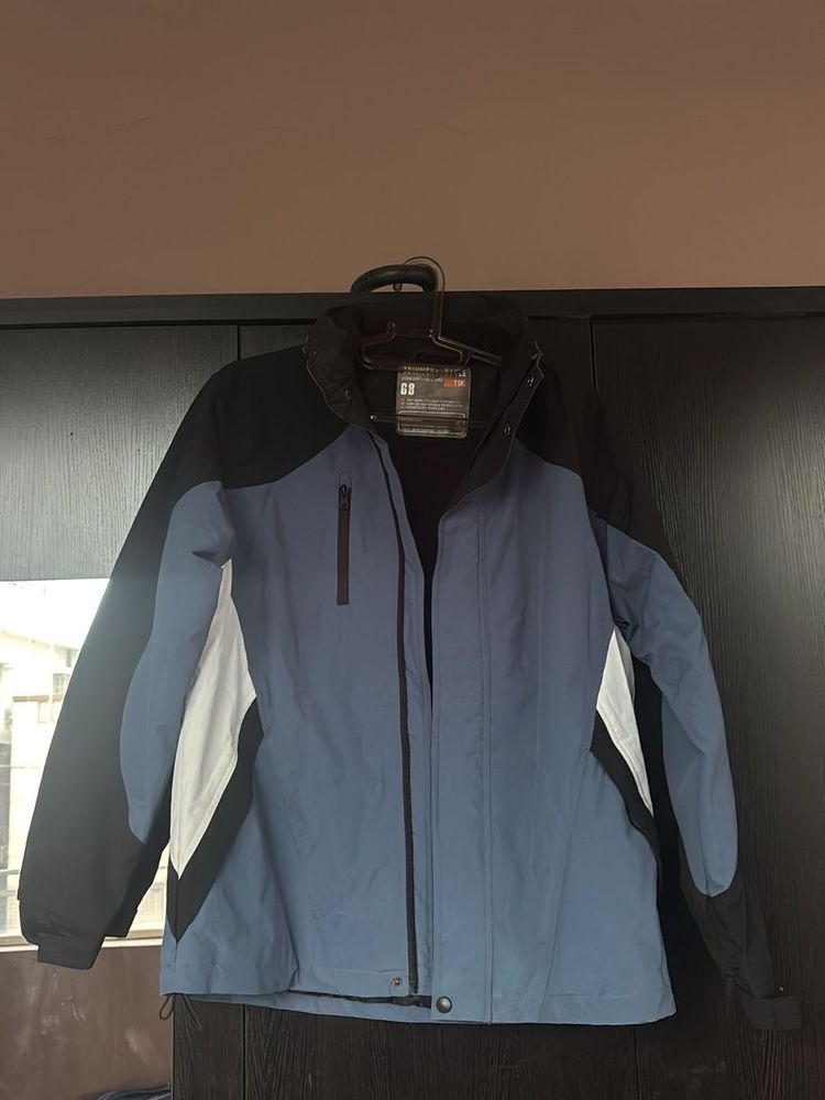 Stylish Blue &amp; Black Jacket