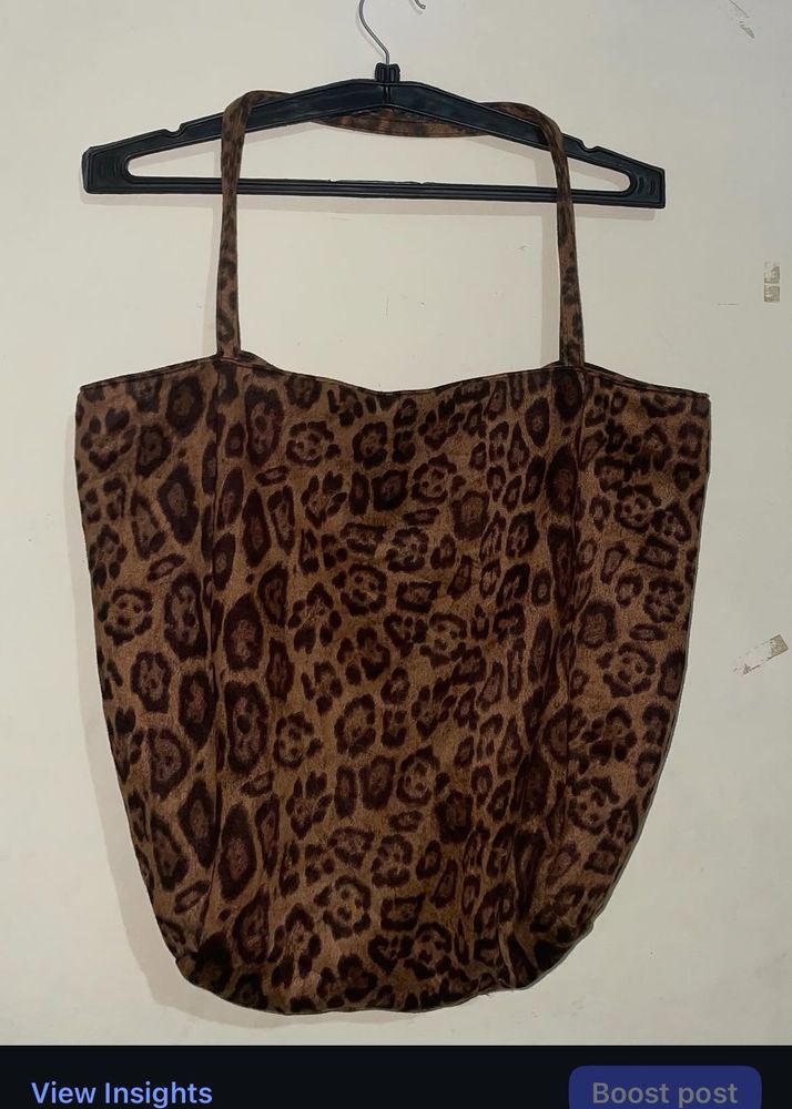 Trendy Leopard Print Tote Bag