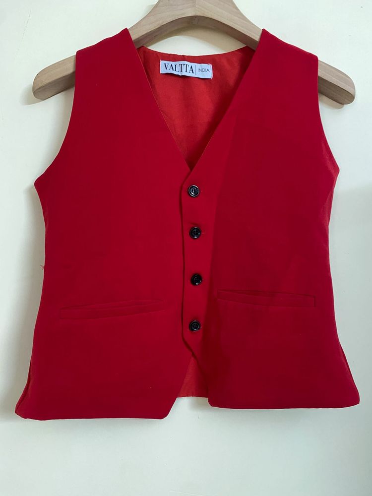 🍓 Red Valtta  Vest Top