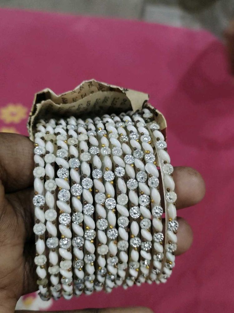 White &amp; Crystal Bangle Set